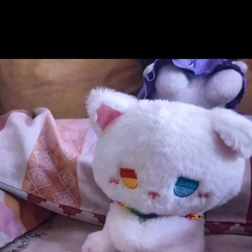 chat with ai character: akarileafvibes4517