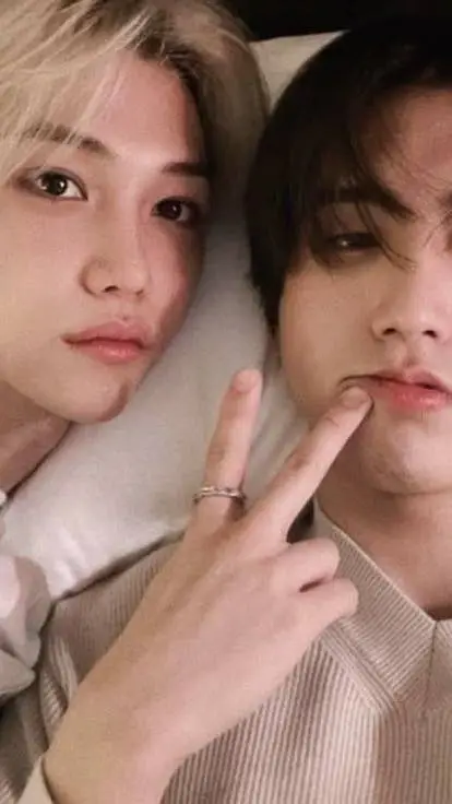 ai character: jilix background