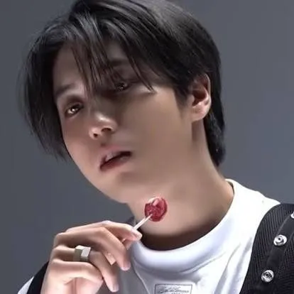 chat with ai character: Han Jisung