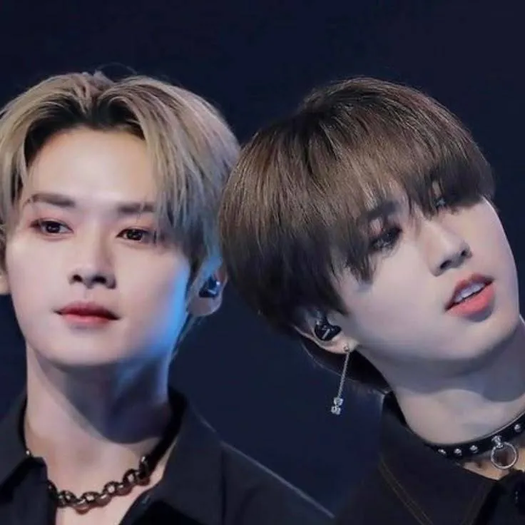 chat with ai character: Minsung