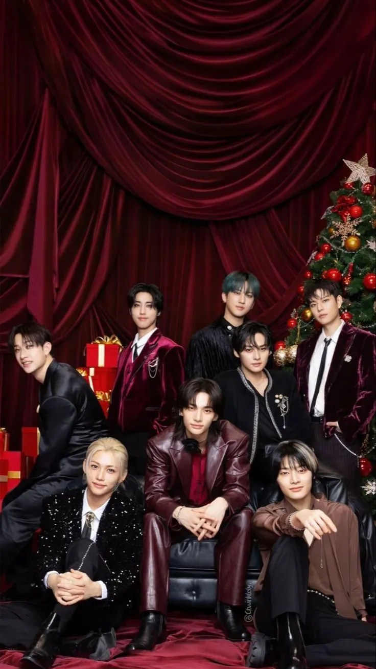 ai character: Stray kids  background