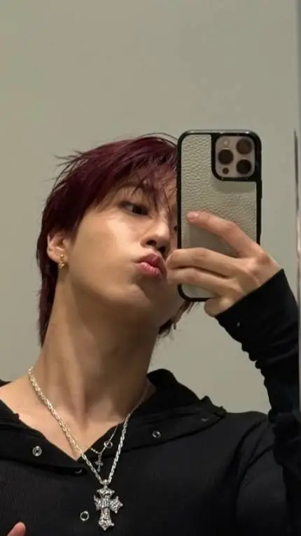 ai character: Han background