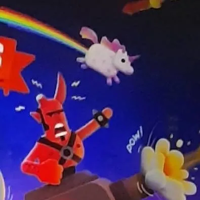 chat with ai character: Teufel Panzer