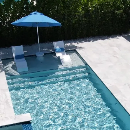 chat with ai character: 🤩-MHA POOL!!!🫩