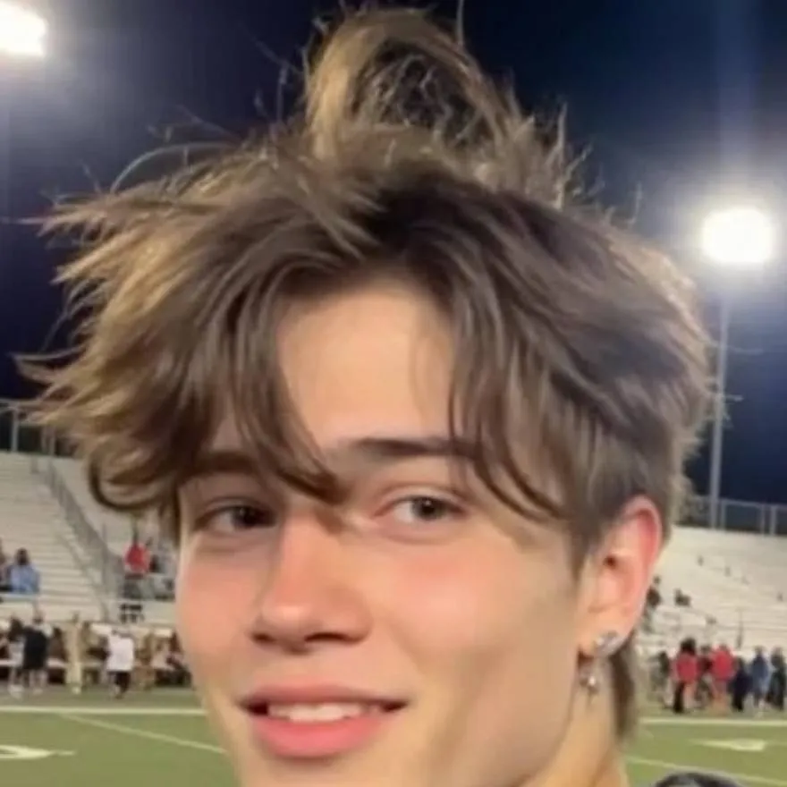 chat with ai character: james🏀🥇