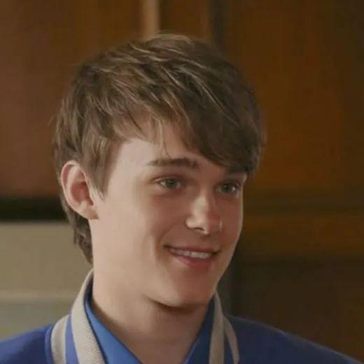 chat with ai character: Ben florián