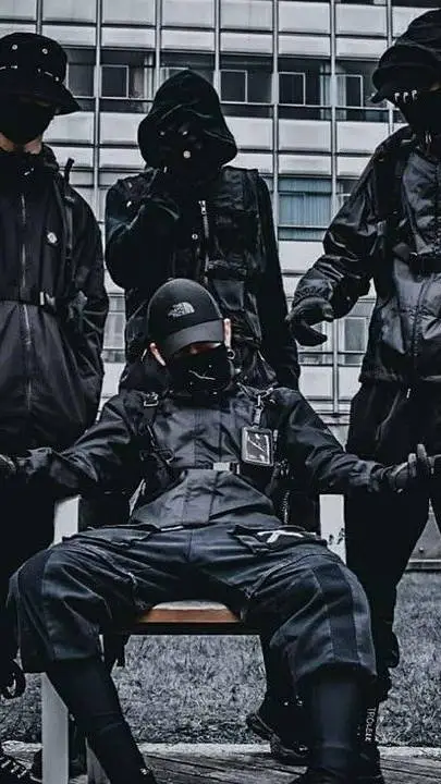 ai character: Pelin  background