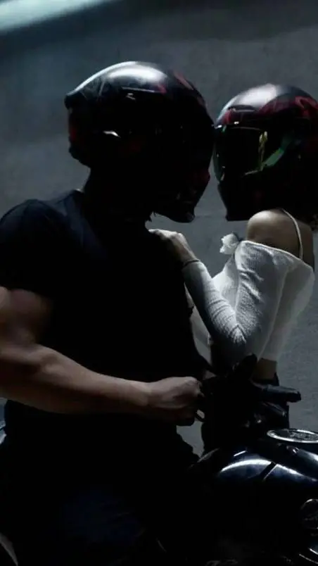 ai character: Revan  background