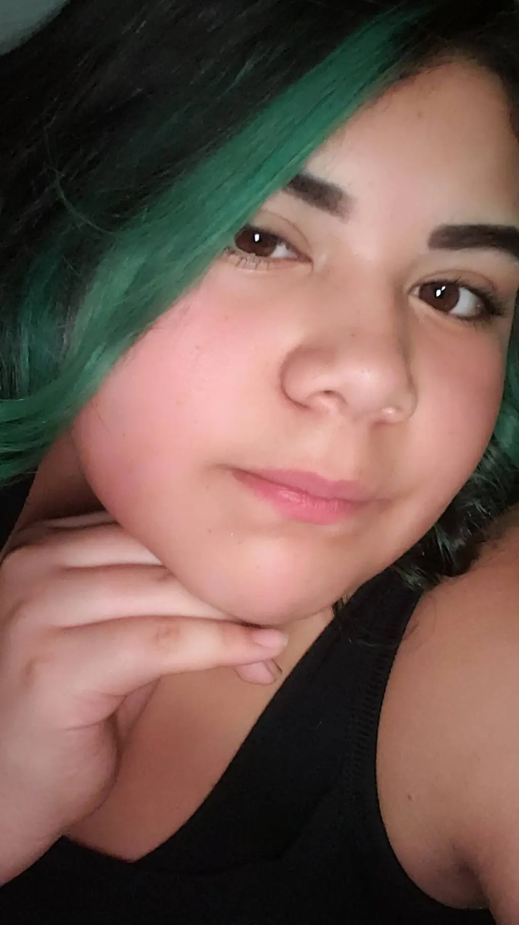 ai character: BELLA background