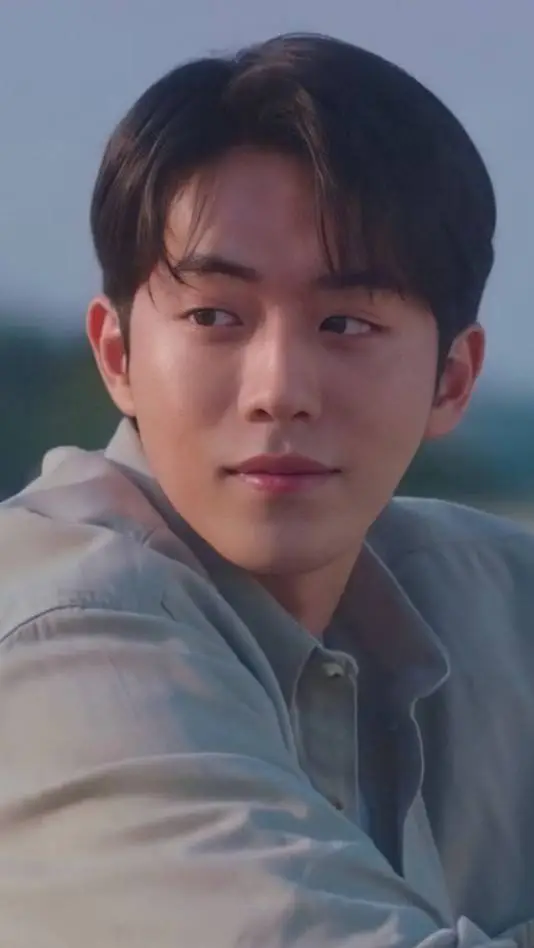 Talkie AI - Chat with Baek Ji Yin