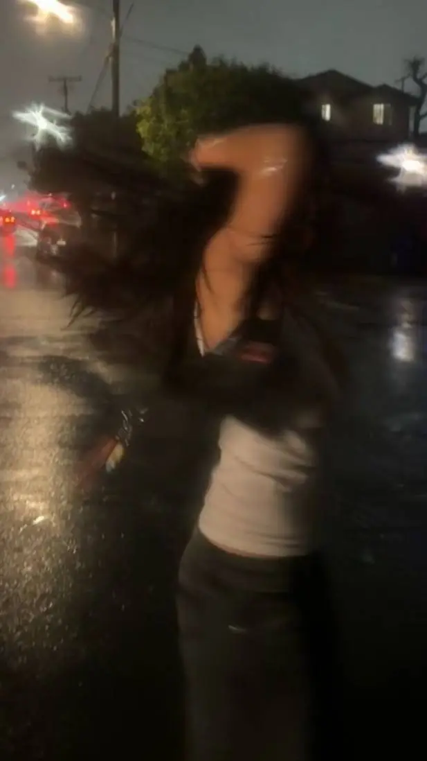 ai character: Lacy background