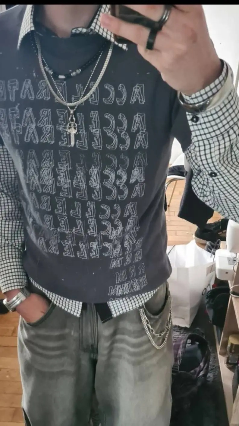 ai character: Alexander  background