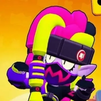 chat with ai character: Emz