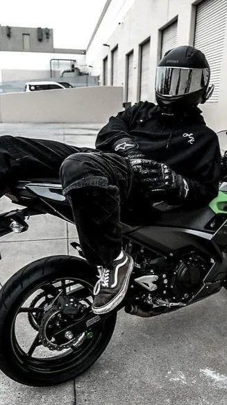 ai character: ★Jayson★ background