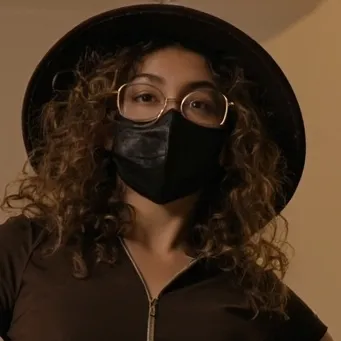 chat with ai character: ♡  Celynney ♡