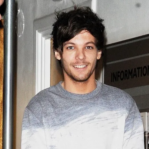 chat with ai character: Louis Tomlinson 