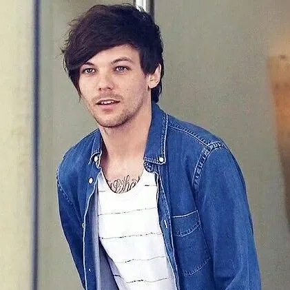chat with ai character: Louis Tomlinson 