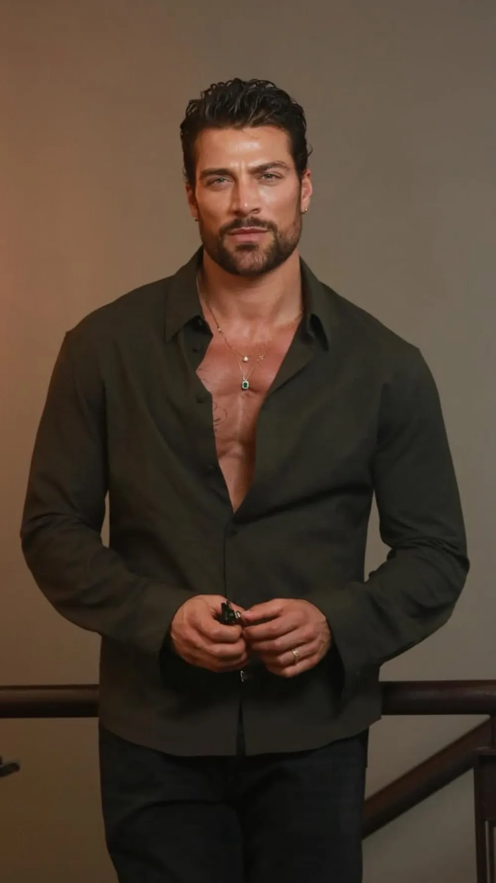 ai character: Simone Susinna  background