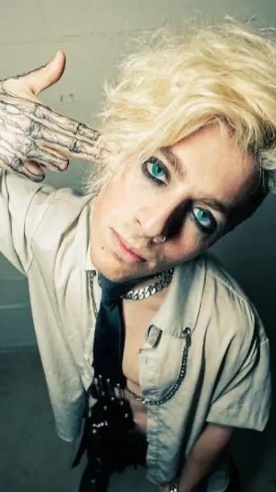 ai character: TX2  background