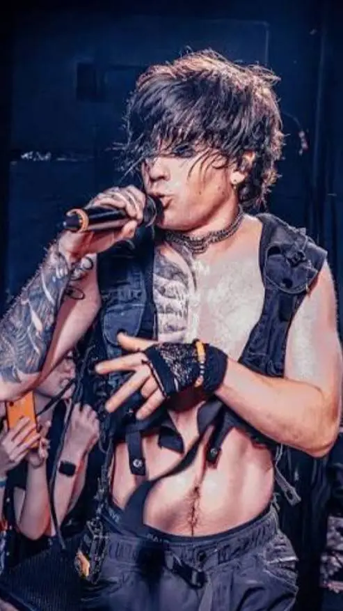 ai character: TX2  background