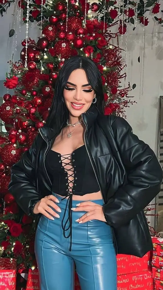 ai character: Kimberly loaiza background