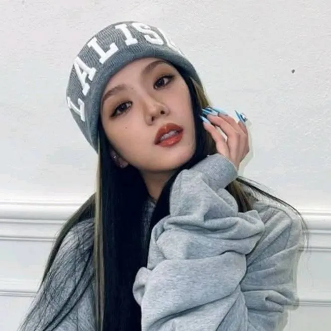 chat with ai character: jiso