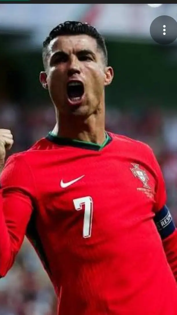 Talkie AI - Chat with Ronaldo