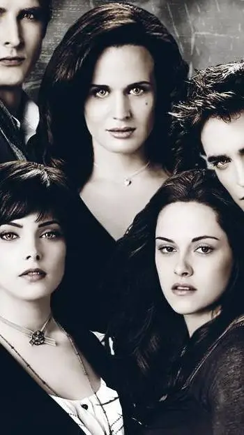 ai character: The Cullen family  background