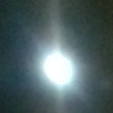 chat with ai character: moom