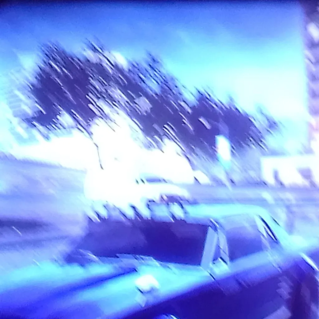 chat with ai character: car