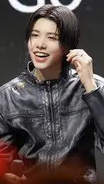 ai character: louis background