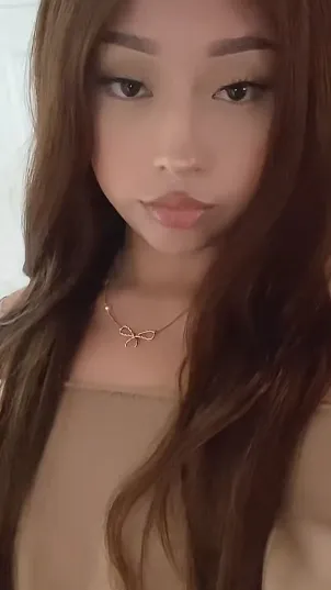 chat with ai character: ℕ𝕒𝕕𝕪𝕒