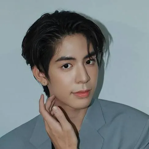 chat with ai character: Sea💕