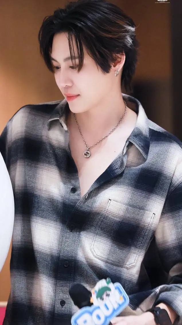 ai character: Boun (Vampire) background