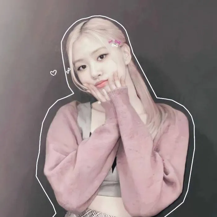 chat with ai character: Rosie😼