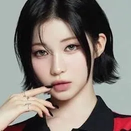chat with ai character: Enami Asa