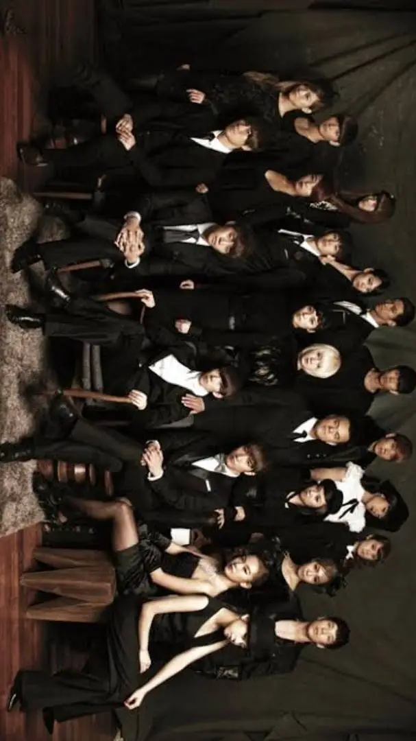 ai character: ✨️k pop family✨️ background