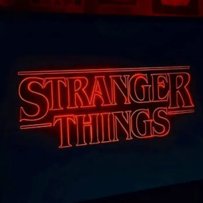 chat with ai character: estranger things