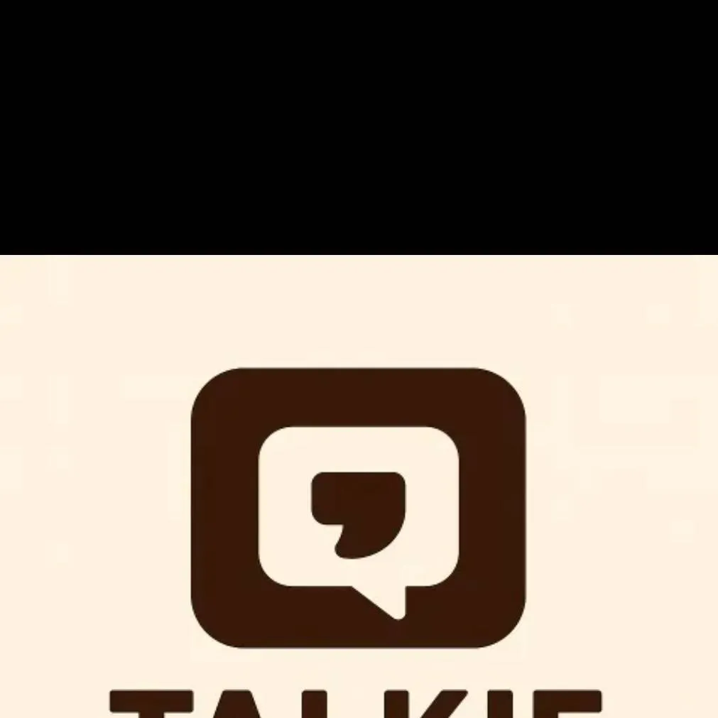 chat with ai character: Luna Estrella