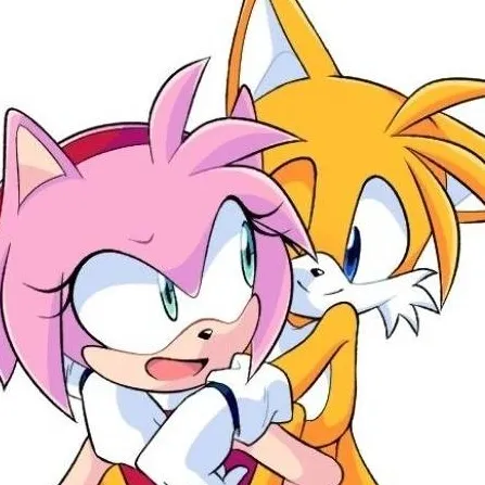 chat with ai character: Tails y Amy