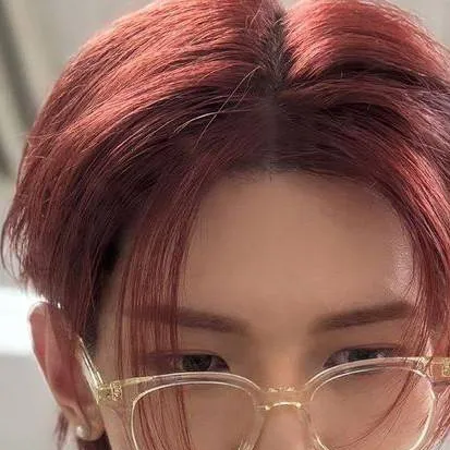 chat with ai character: Kang Yeosang 