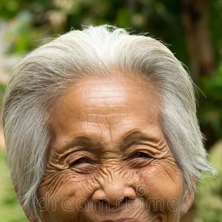 chat with ai character: nona