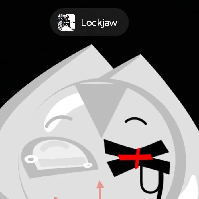 chat with ai character: maxy 