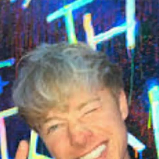 chat with ai character: Sam Golbach 