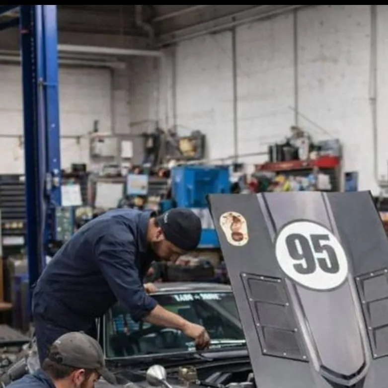 chat with ai character: Shinobi motors 