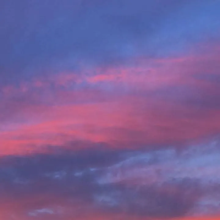 chat with ai character: St cast ~ice skati