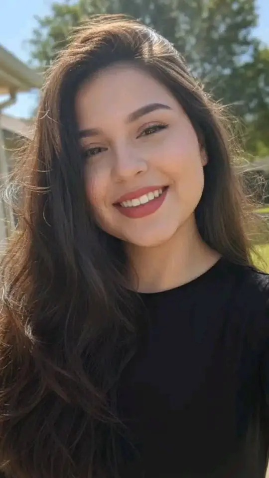 Talkie AI - Chat with Sophia