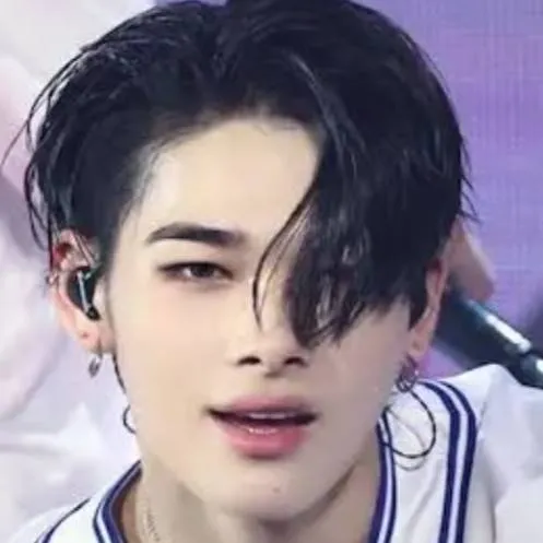 chat with ai character: accident de voitur