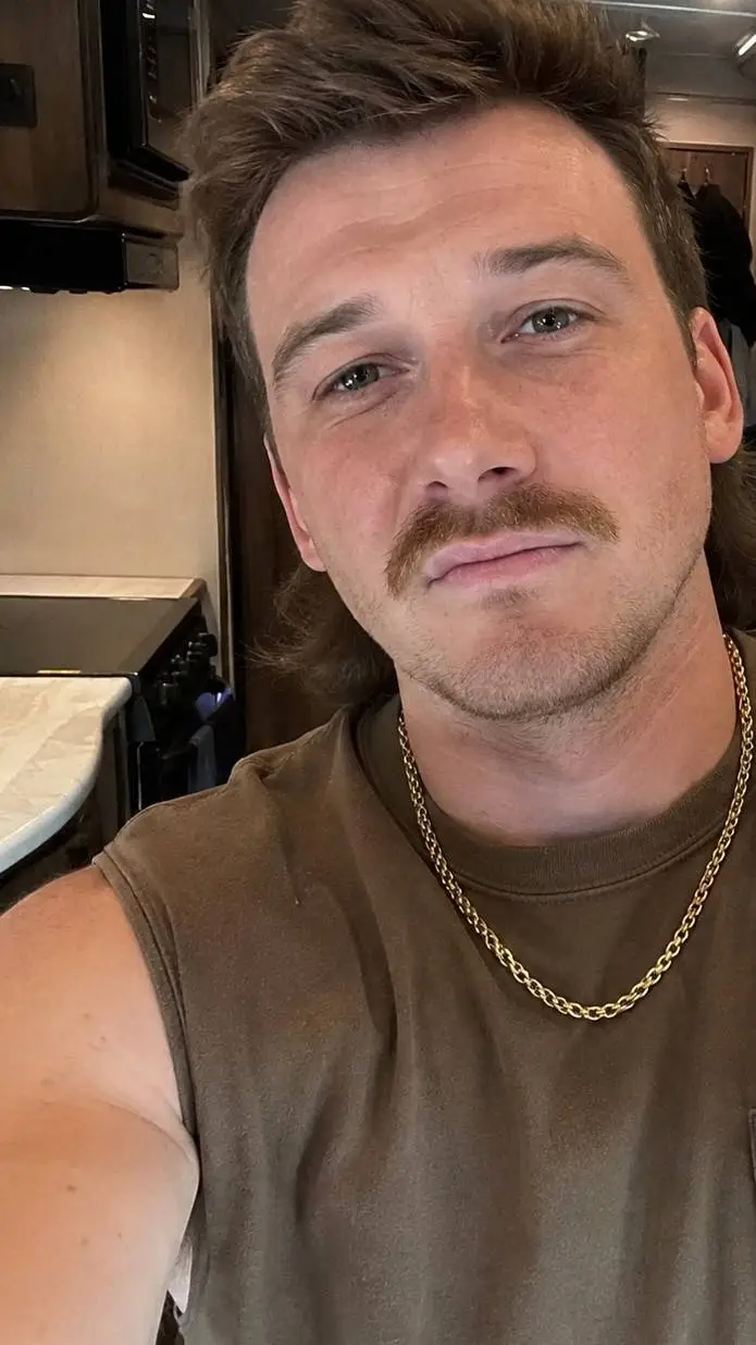 ai character: morgan wallen  background