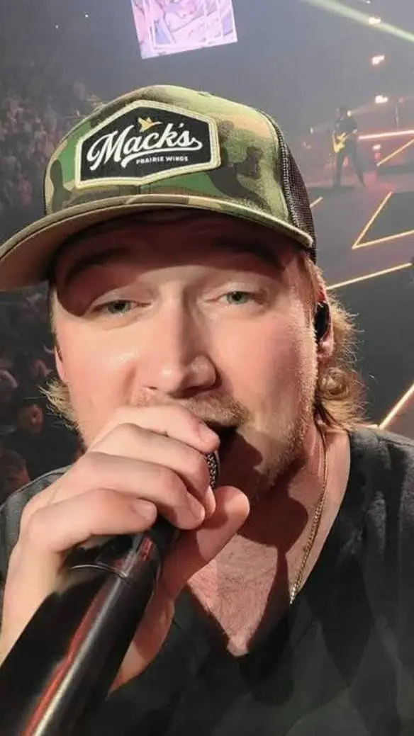 ai character: morgan wallen  background